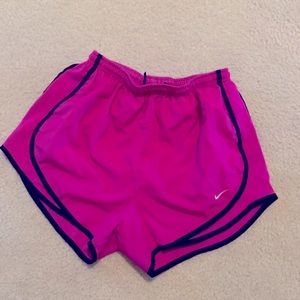 Nike women’s shorts